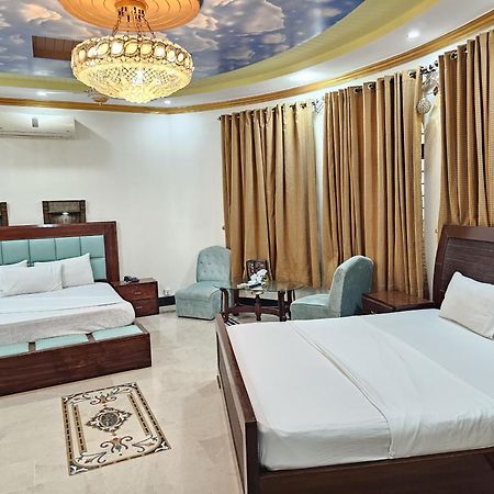 Butt Lodges 2 Islamabad Extérieur photo
