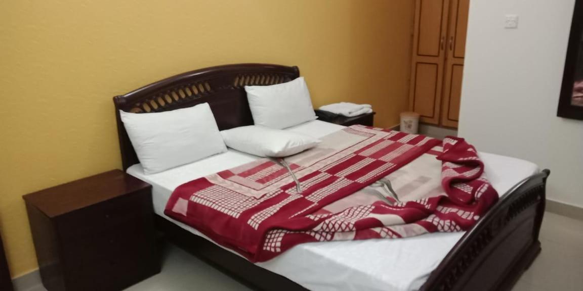 Butt Lodges 2 Islamabad Extérieur photo
