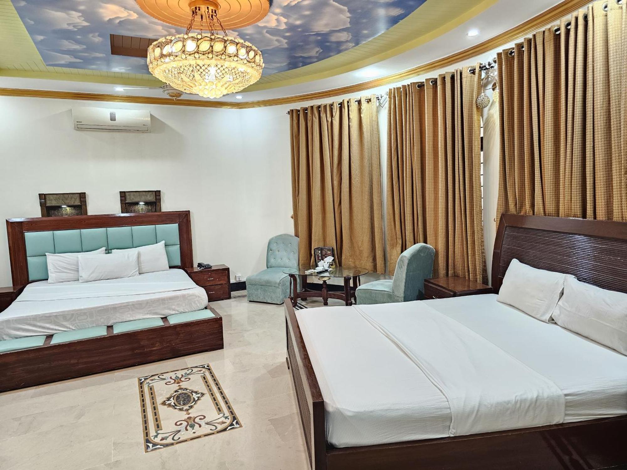 Butt Lodges 2 Islamabad Extérieur photo
