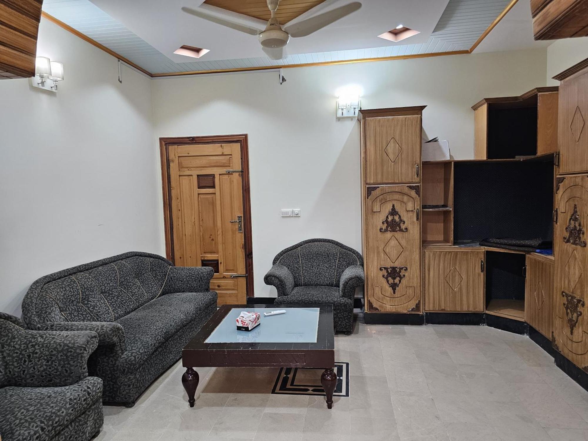 Butt Lodges 2 Islamabad Extérieur photo
